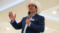 Pop star-turned-Dem candidate's defense of graphic murder video resurfaces in key House race Accountant Find